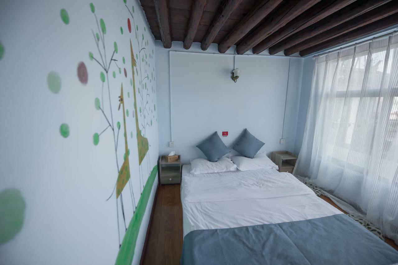 Dali Spring Field Hostel Exterior foto